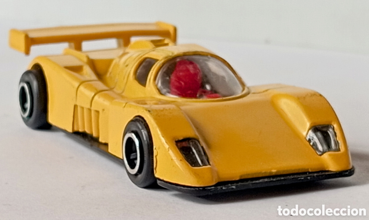 Coches a escala: ASTON MARTIN GUISVAL - Foto 2