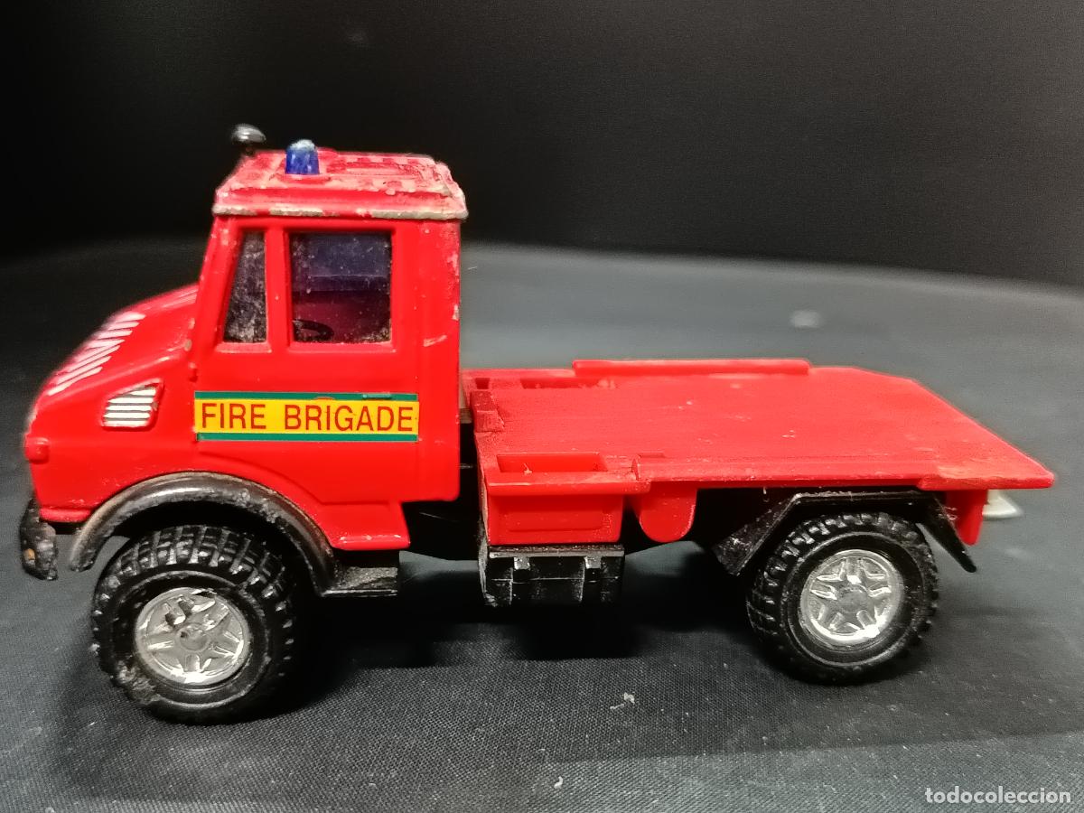 Coches a escala: MERCEDES BENZ UNIMOG, CAMION de H DIECAST METAL, VEHICULO ANTIGUO- 12x6x5cm.