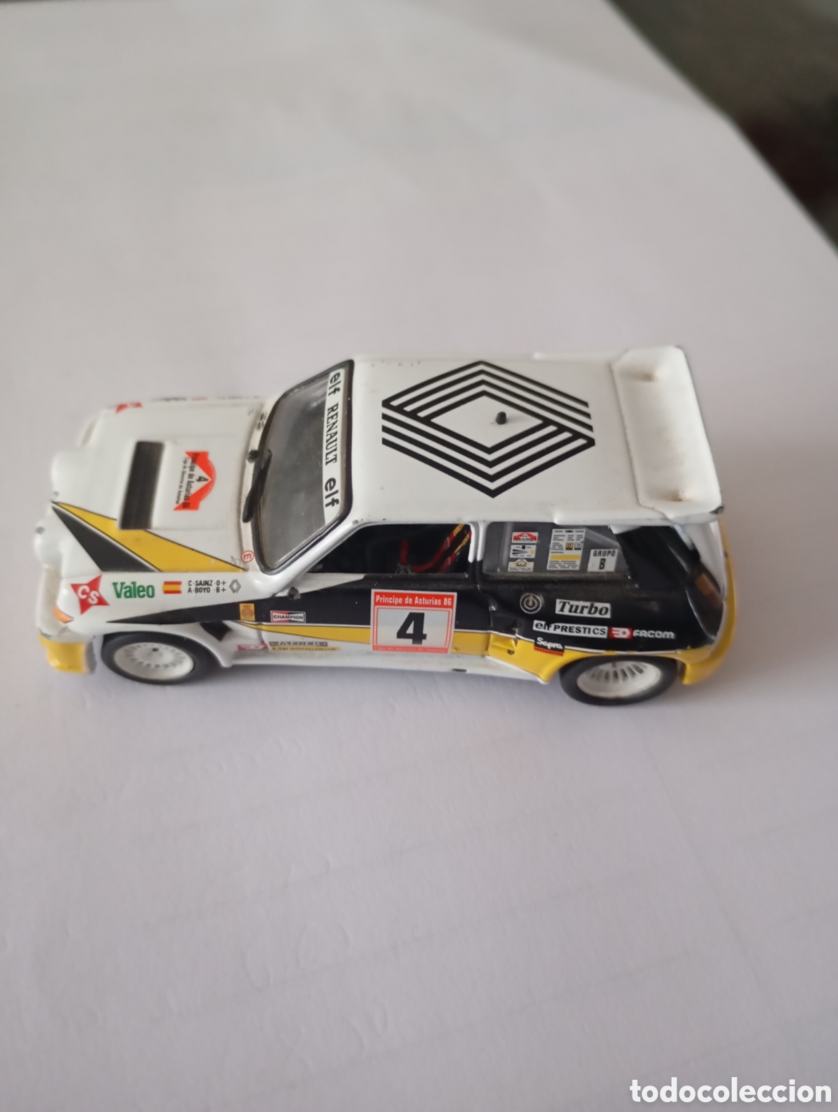 Coches a escala: Renault 5 Maxi turbo C N&deg;4 Sainz- Brito del Rallye de Asturias, a&ntilde;o 1986, metal, escala 1:43