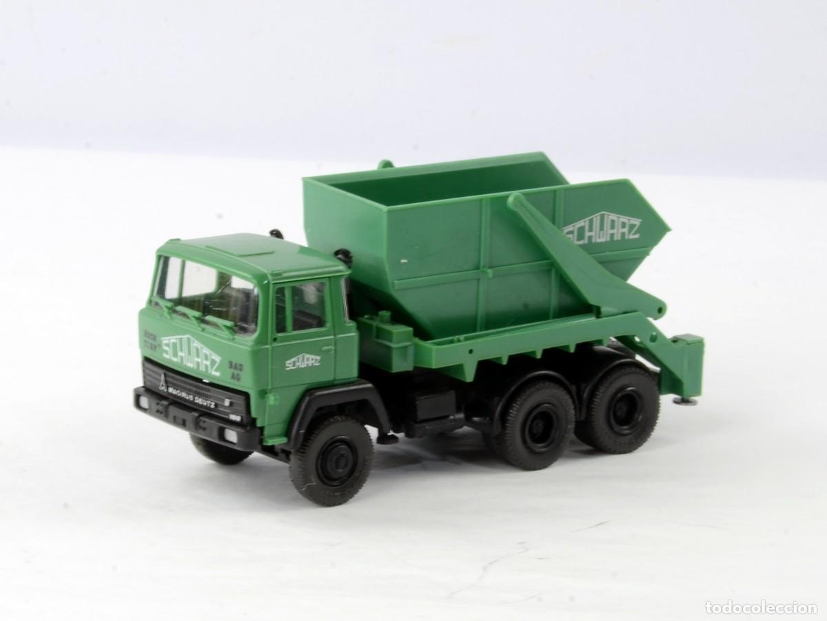 Coches a escala: Roco Escala 1:87 H0 Schwarz Bau Magirus Deutz 310D Contenedor Volquete