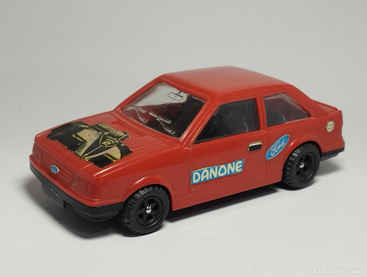 Carros em escala: FORD ESCORT XR3 DE TRANSPLASTIC PLASTICO PIPERO VAM KIOSKO BARATIJAS CARAMELOS
