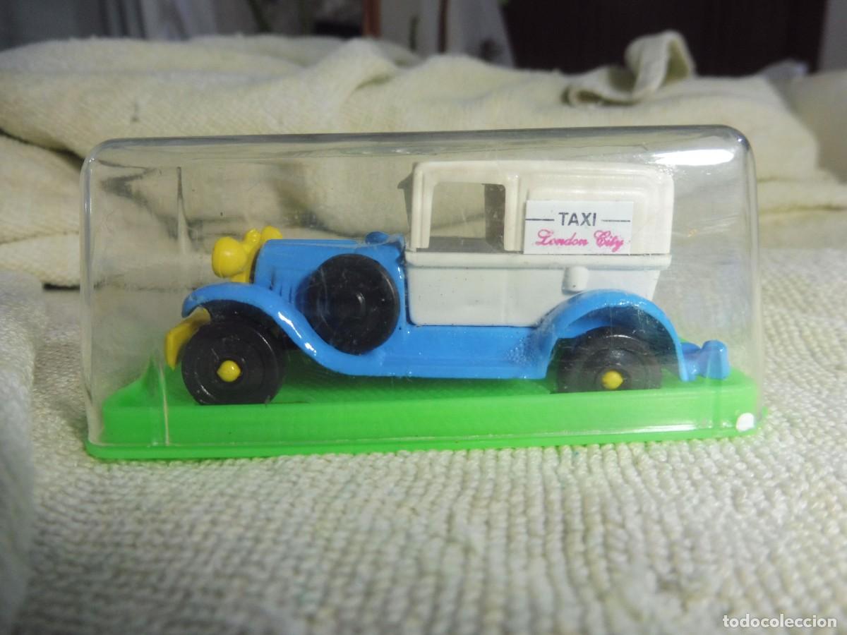 Modellautos: Coche cl&aacute;sico taxi London City en urna, Game Movil (Ibi, Alicante)