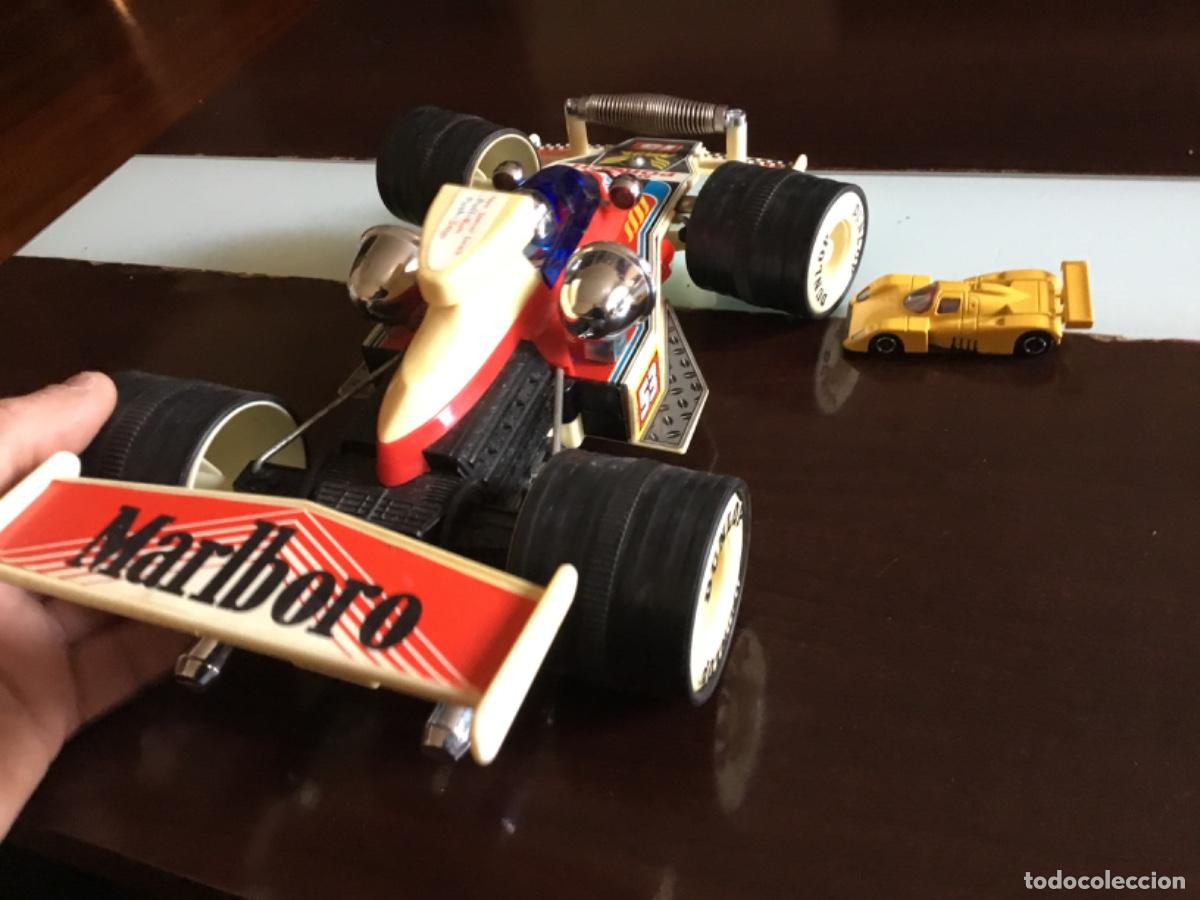 Coches a escala: Antiguo coche formula 1 pilas - Foto 7