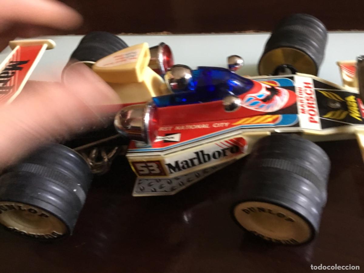 Coches a escala: Antiguo coche formula 1 pilas - Foto 8