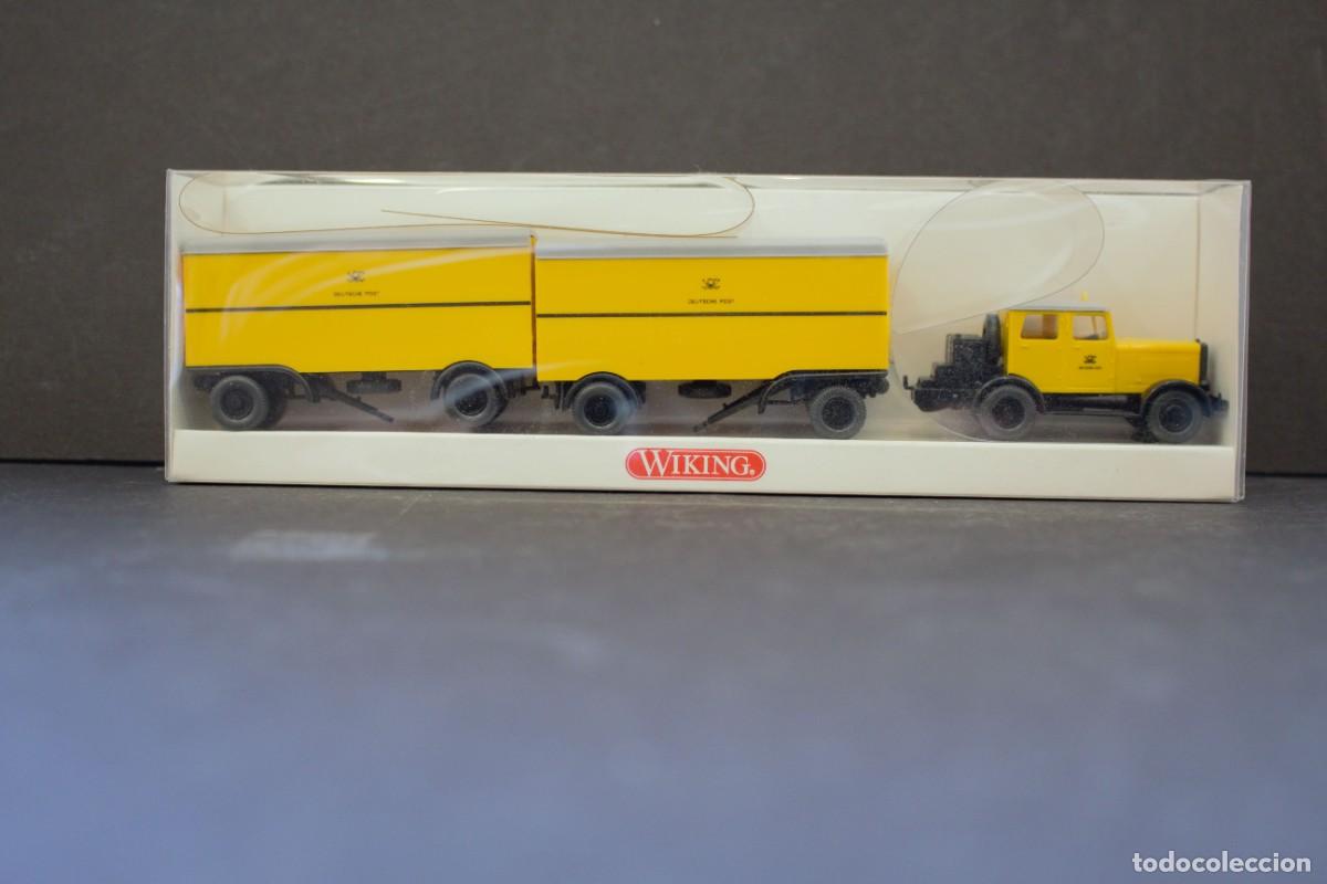 Coche / Wiking / Zugmaschine mit 2 Postanhängern / 8540132 / Escala 1:87