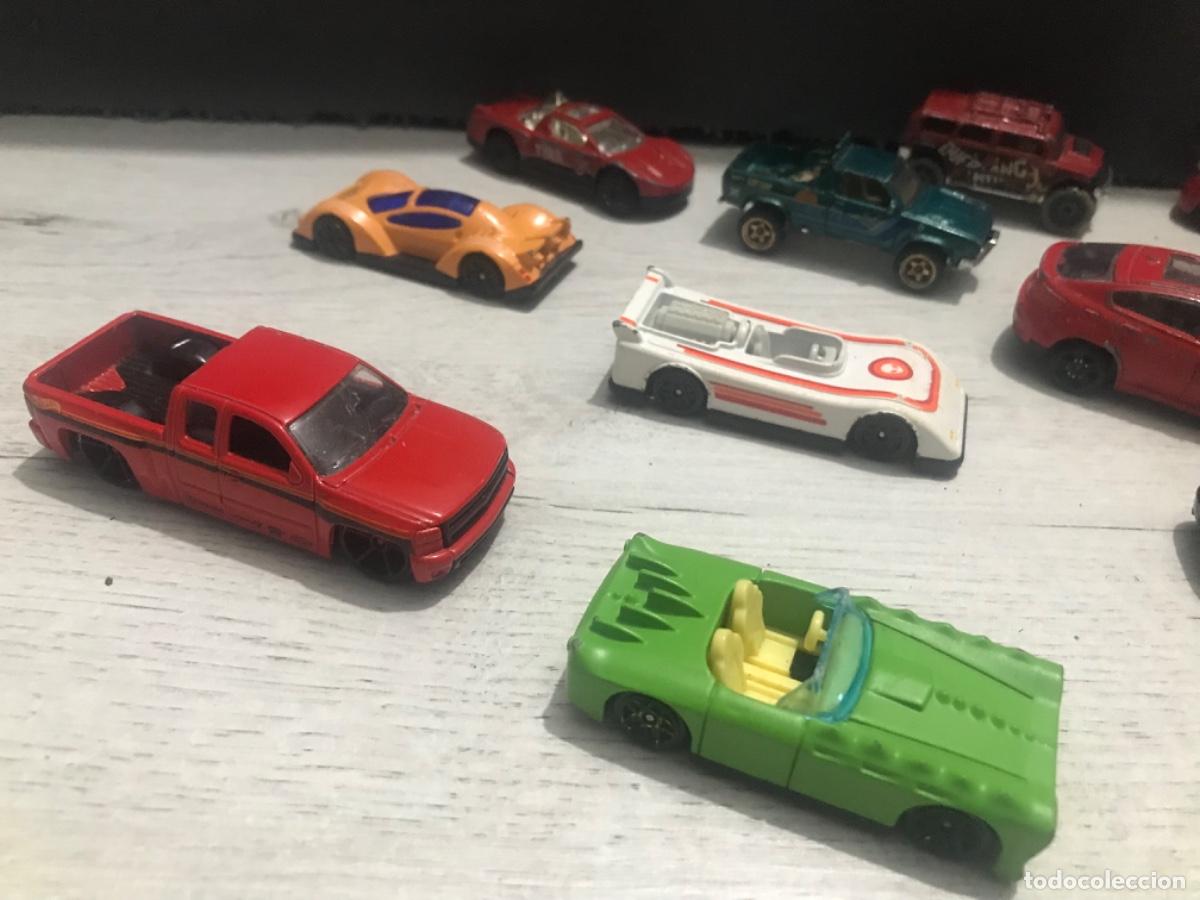 Coches a escala: Lote de 14 coches variados - Foto 3