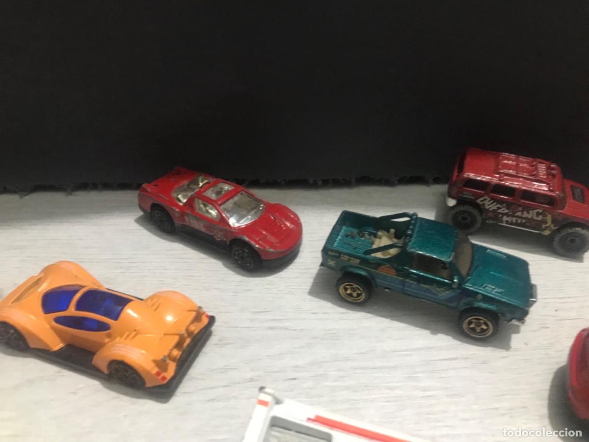 Coches a escala: Lote de 14 coches variados - Foto 4
