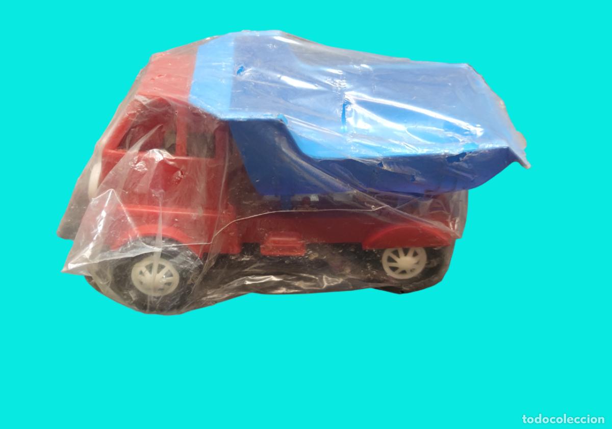 Coches a escala: Antiguo camioncito de pl&aacute;stico - Foto 2
