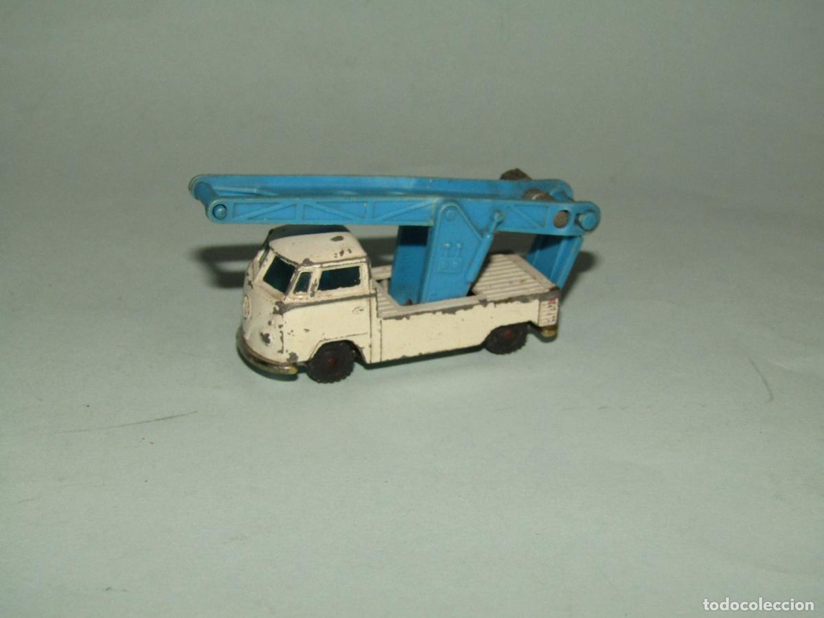 Coches a escala: Antigua VW VOLKSWAGEN PICK UP de Miniaturas en Metal de HUSKY - Made in GT. Britain
