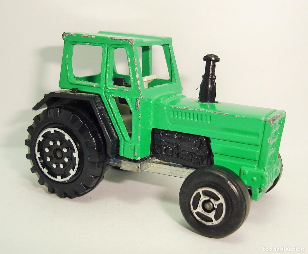 Coches a escala: TRACTOR MAJORETTE ESCALA 1:65 LOTE 3 - Foto 2