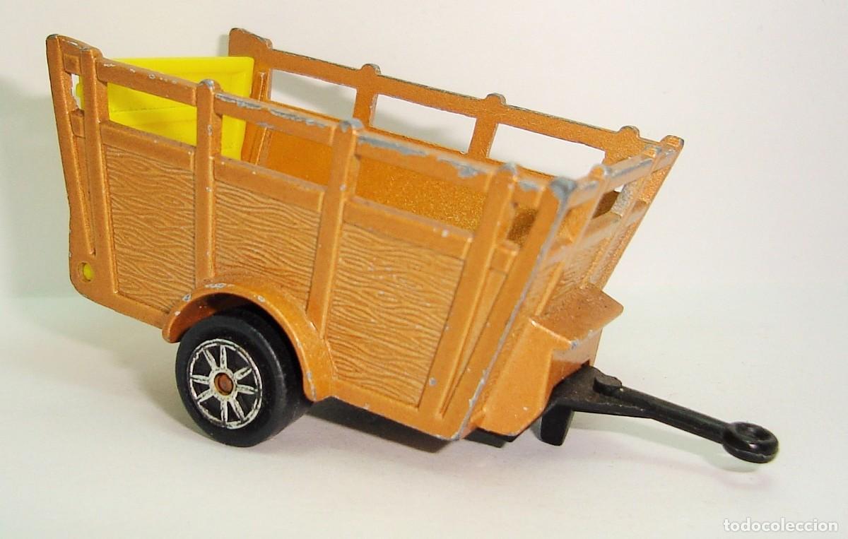 Coches a escala: REMOLQUE TRACTOR MAJORETTE ESCALA 1:65 LOTE 2 - Foto 2