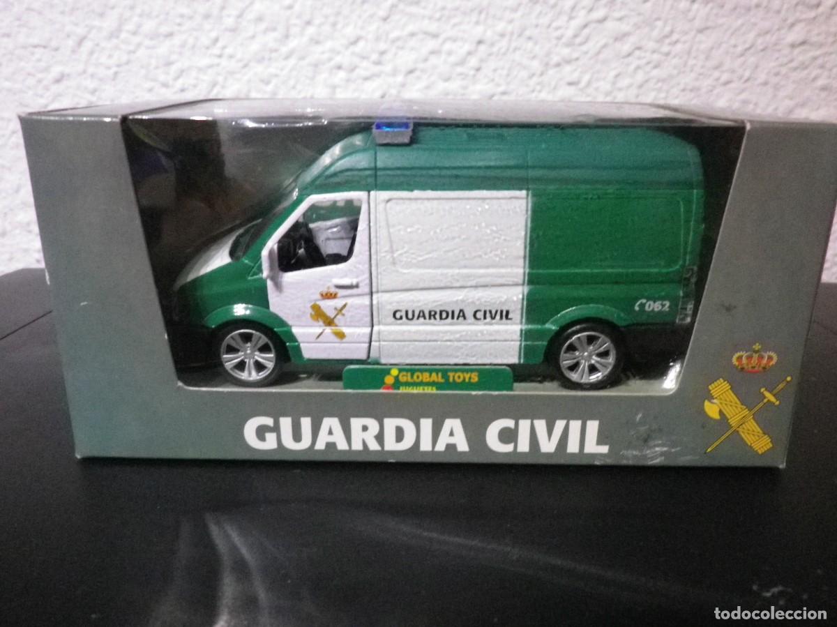Voitures &agrave; l'&eacute;chelle: FURG&Oacute;N DE LA GUARDIA CIVIL