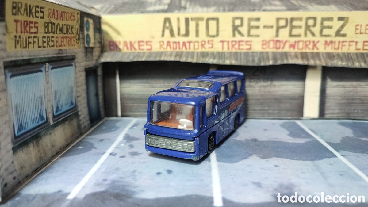 Coches a escala: MAJORETTE -- Minibus* - Foto 1