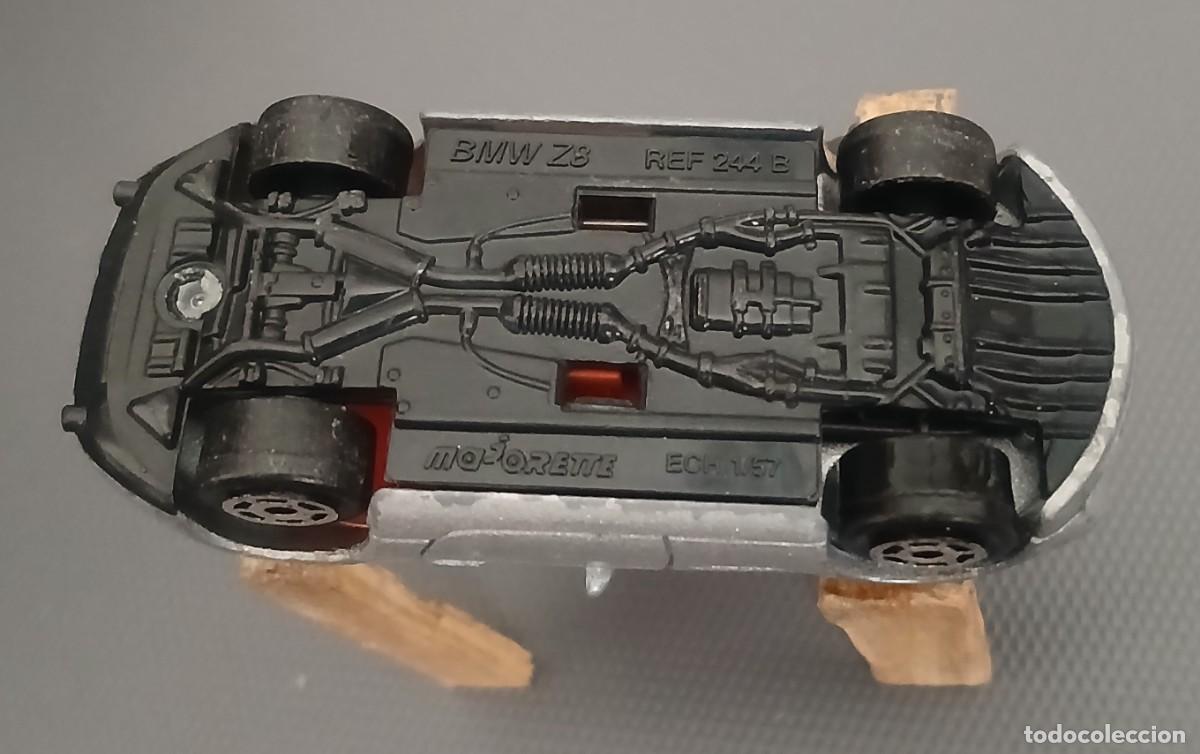 Coches a escala: Majorette BMW Z8 usado, sin motor - Foto 4