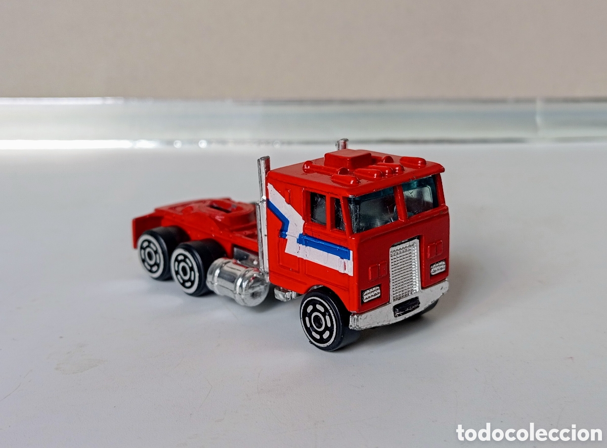 Carros em escala: TRACTORA TYPO KENWORTH - UNIVERSAL TOYS- 1978- MADE IN MACAO