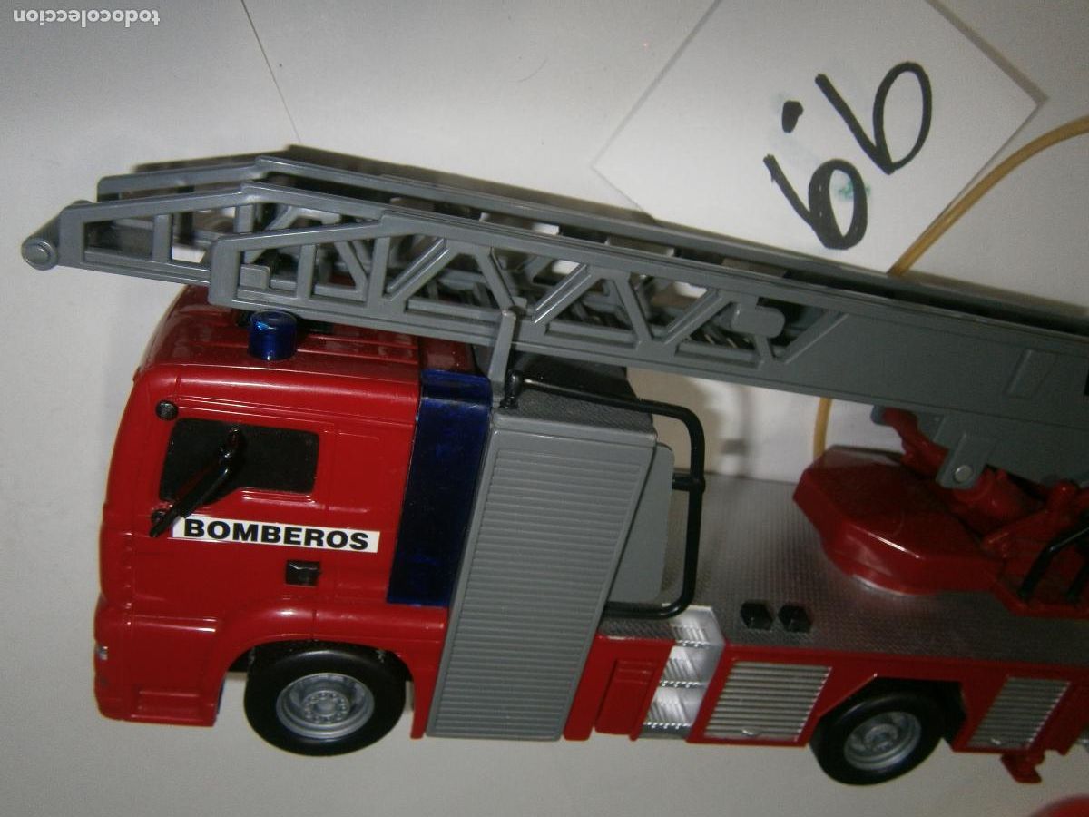 Coches a escala: COCHE BOMBEROS GRANDE - Foto 2