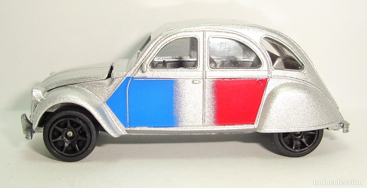 Coches a escala: CITROEN 2CV PLATA MAJORETTE ESCALA 1:64 NEW - Foto 1