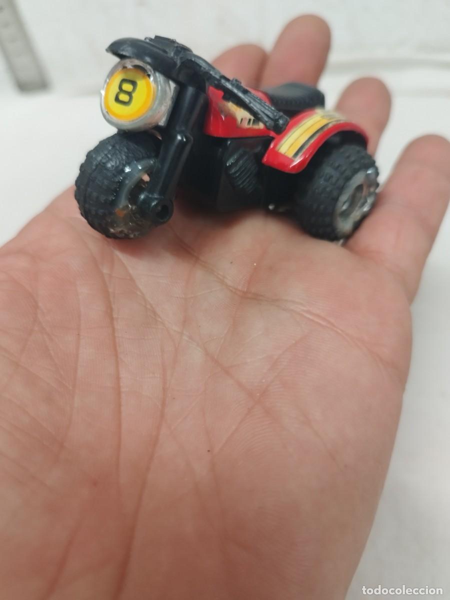 Modellautos: Antiguo quad de juguete, retr&aacute;ctil Hong Kong. Falta manillar.