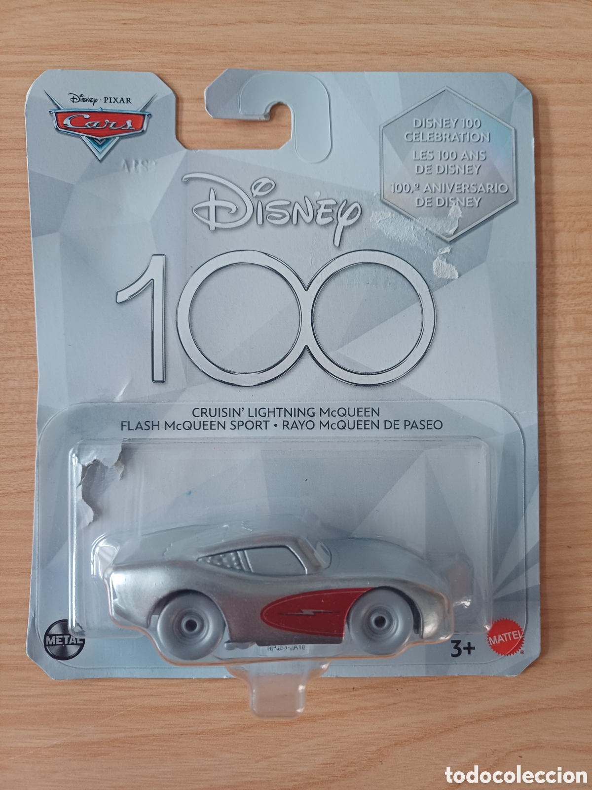 Carros em escala: DISNEY PIXAR CARS 100 ANIVERSARIO MATTEL COCHE DE METAL RAYO MXQUEEN DE PASEO