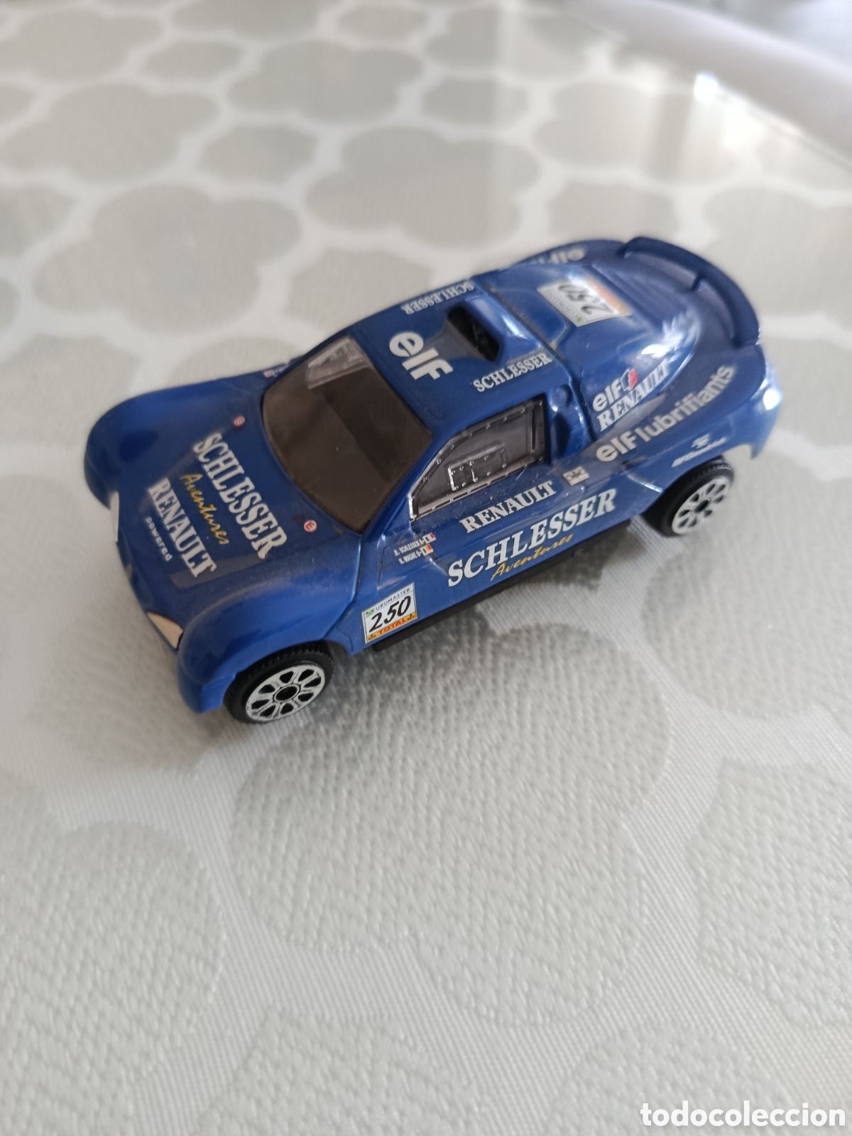 Coches a escala: Renault Megane Schelesder, escala 1:43