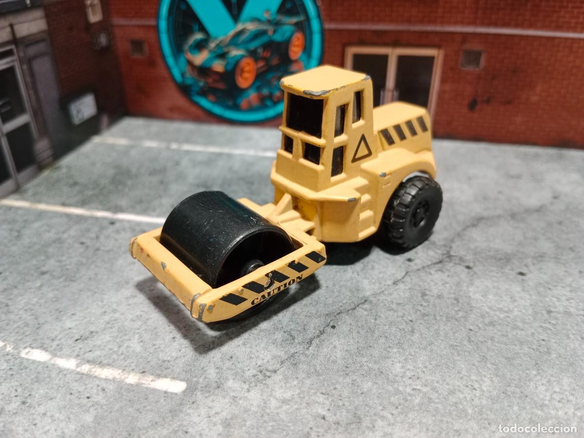 Coches a escala: Pavement Roller Maisto 1/64 - Foto 1