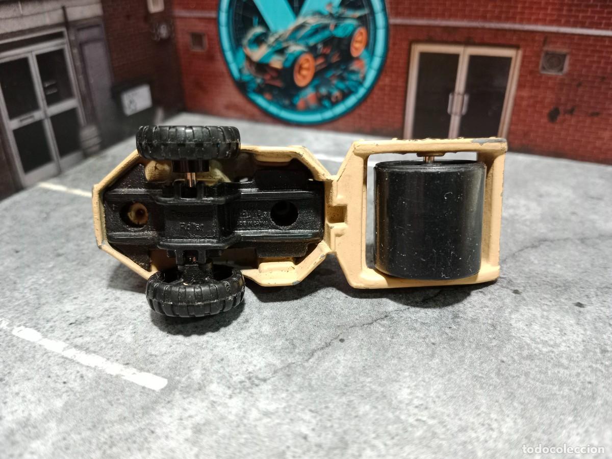 Coches a escala: Pavement Roller Maisto 1/64 - Foto 3