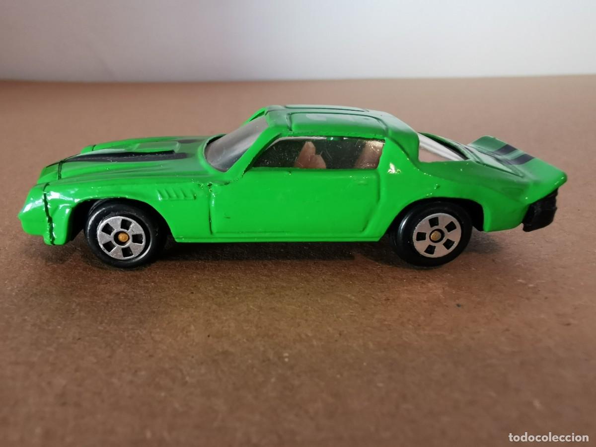 Coches a escala: Chevrolet Camaro 1/64 - Foto 3