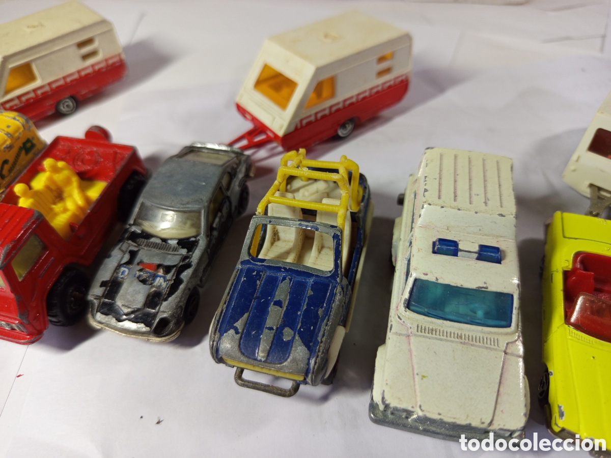 Coches a escala: 9 coches y 3 autocaravanas Majorette - Foto 3