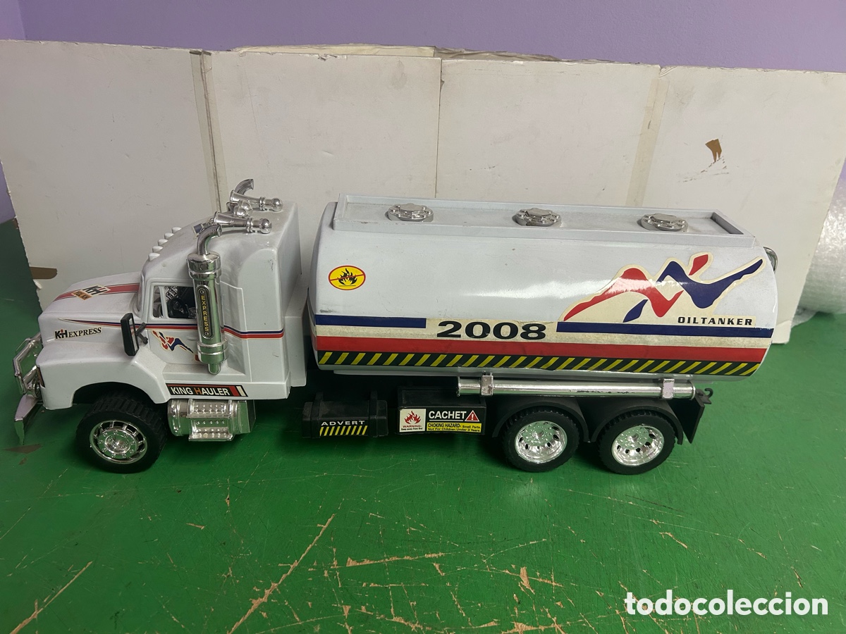 Coches a escala: CAMION CISTERNA CON FREMOLQUE PLASTICO - Foto 1