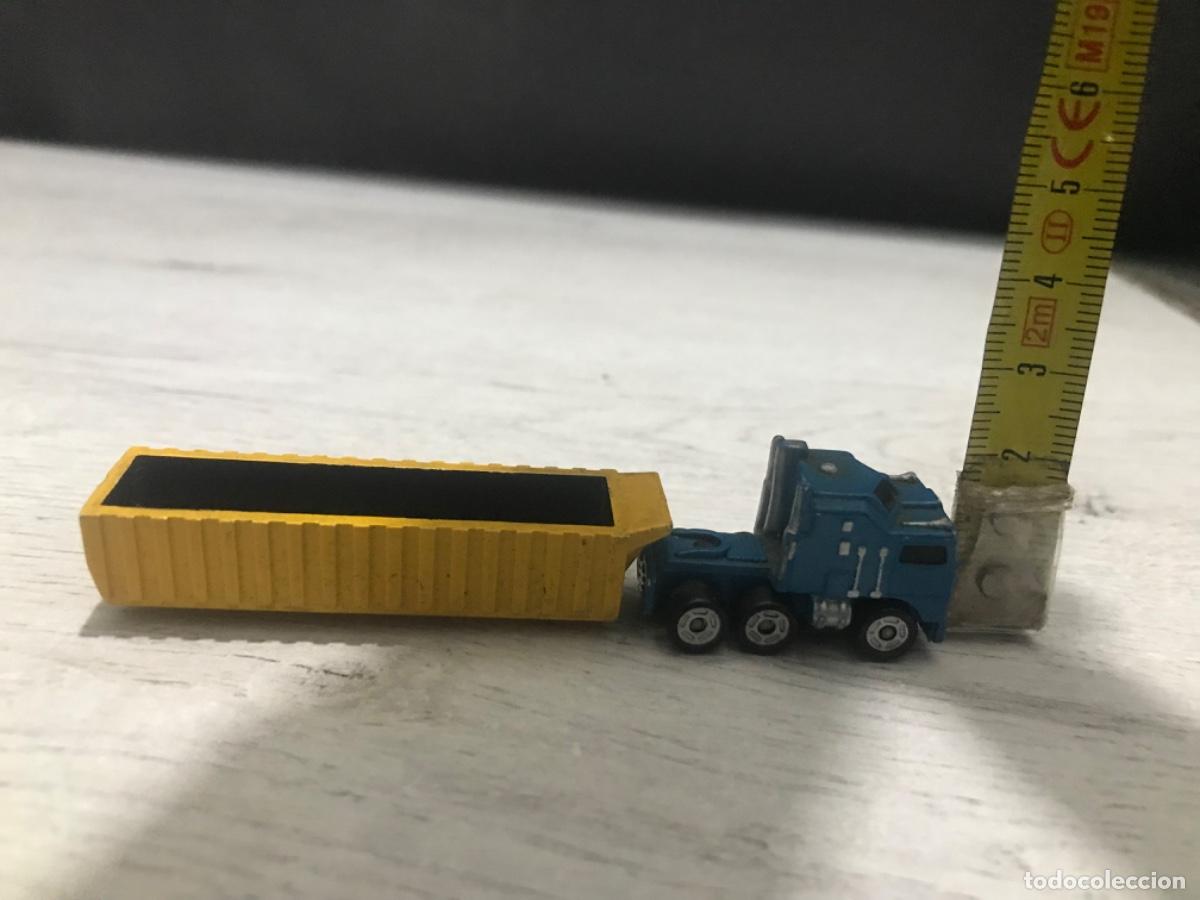 Coches a escala: Lote de 2 camiones micromachin - Foto 12