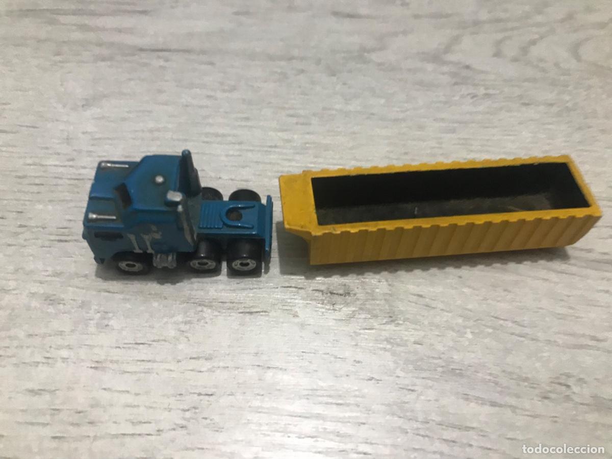 Coches a escala: Lote de 2 camiones micromachin - Foto 15