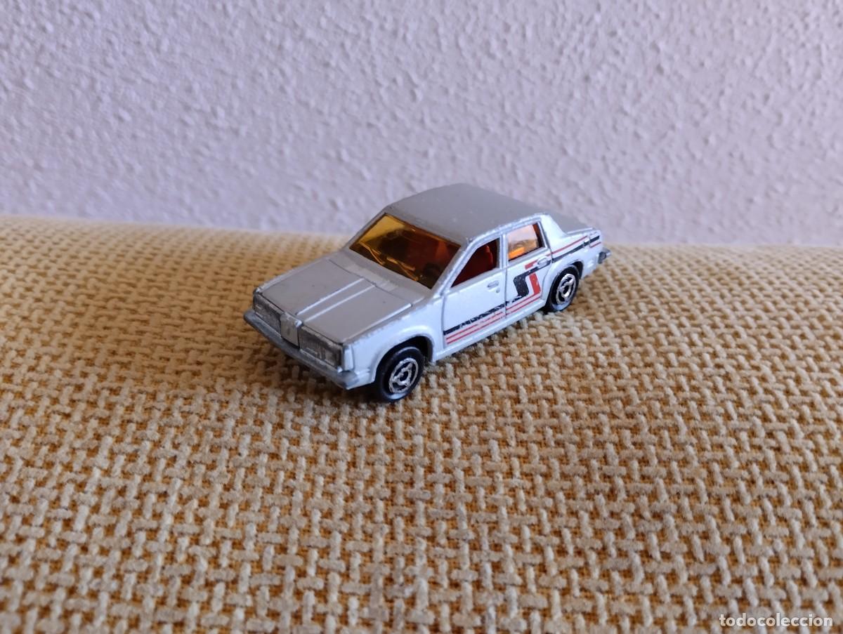 Coches a escala: OLDSMOBILE Majorette n&deg; 253 - Foto 1