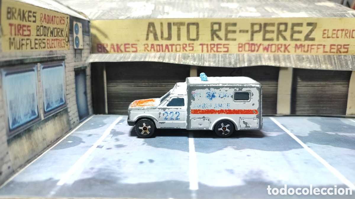 Coches a escala: MAJORETTE - Ambulance* - Foto 3