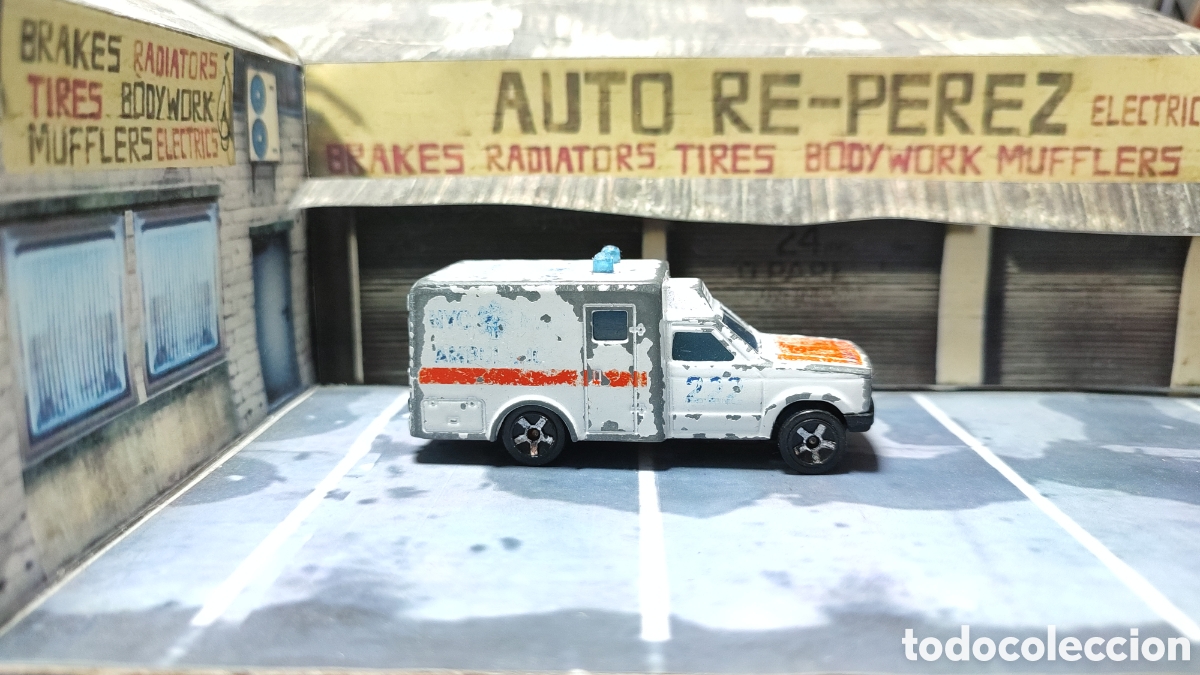 Coches a escala: MAJORETTE - Ambulance* - Foto 4