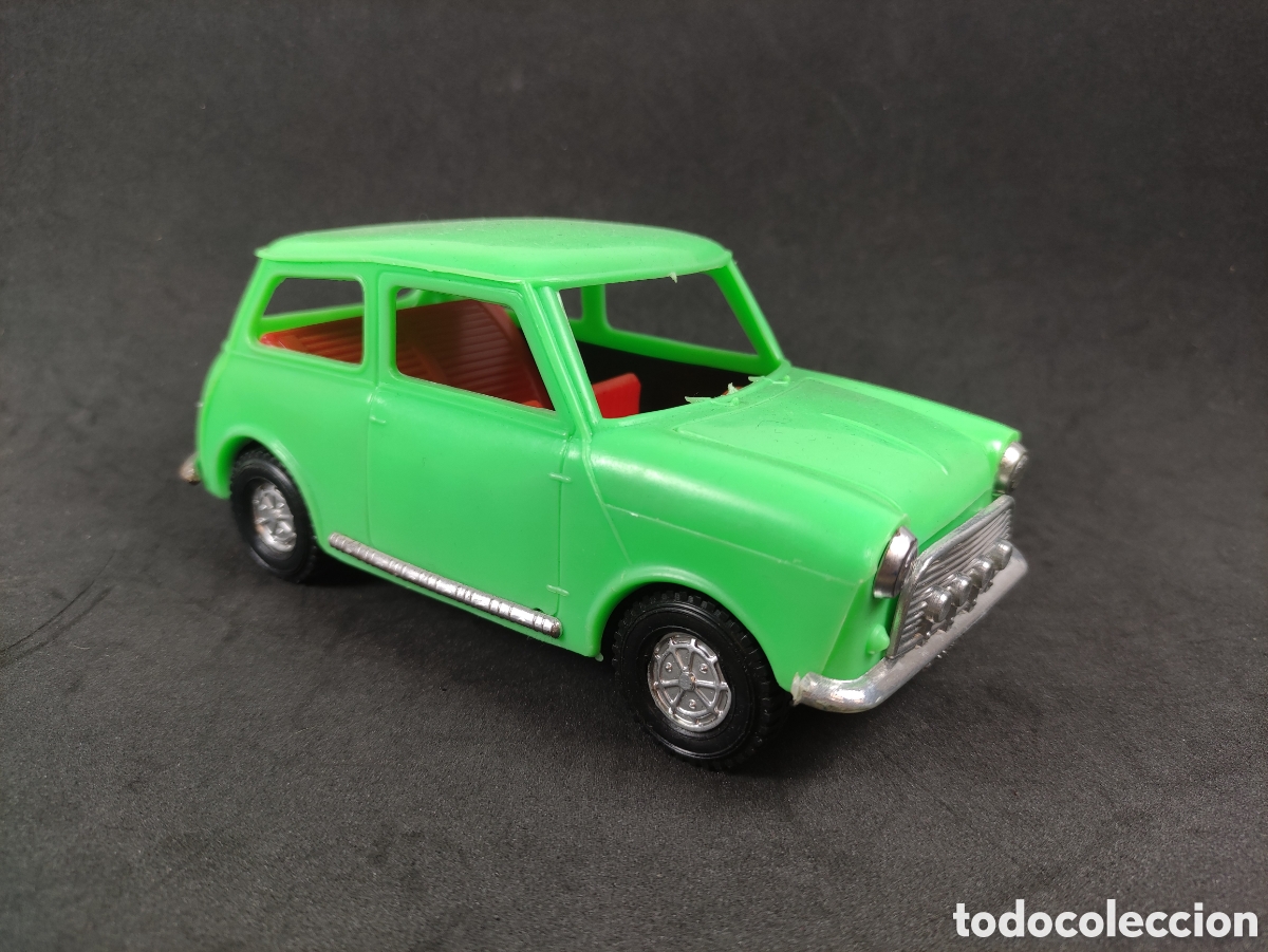 Coches a escala: Mini Morris Cooper de Karpan a&ntilde;os 70 - Foto 1