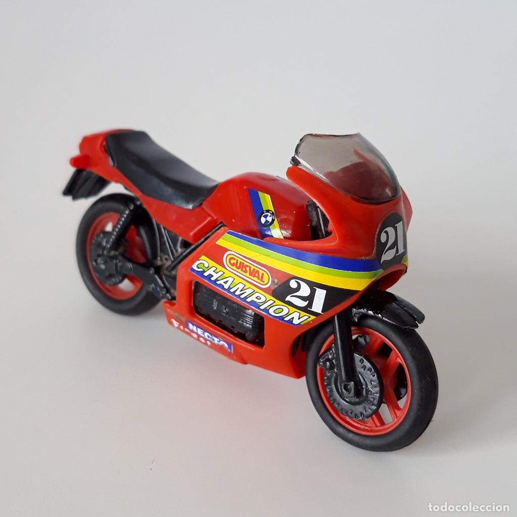 Coches a escala: GUISVAL MOTO BMW COMPETICI&Oacute;N ROJA - Foto 2