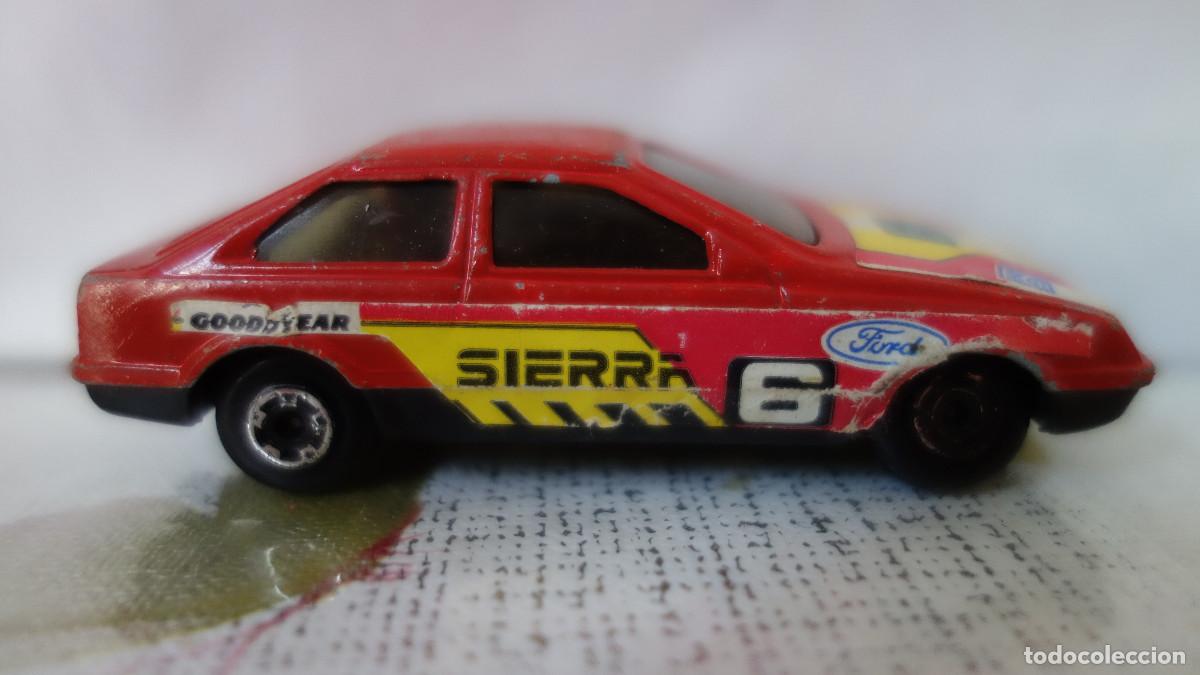 Coches a escala: FORD SIERRA REF. 206 DE MIRA - Foto 2