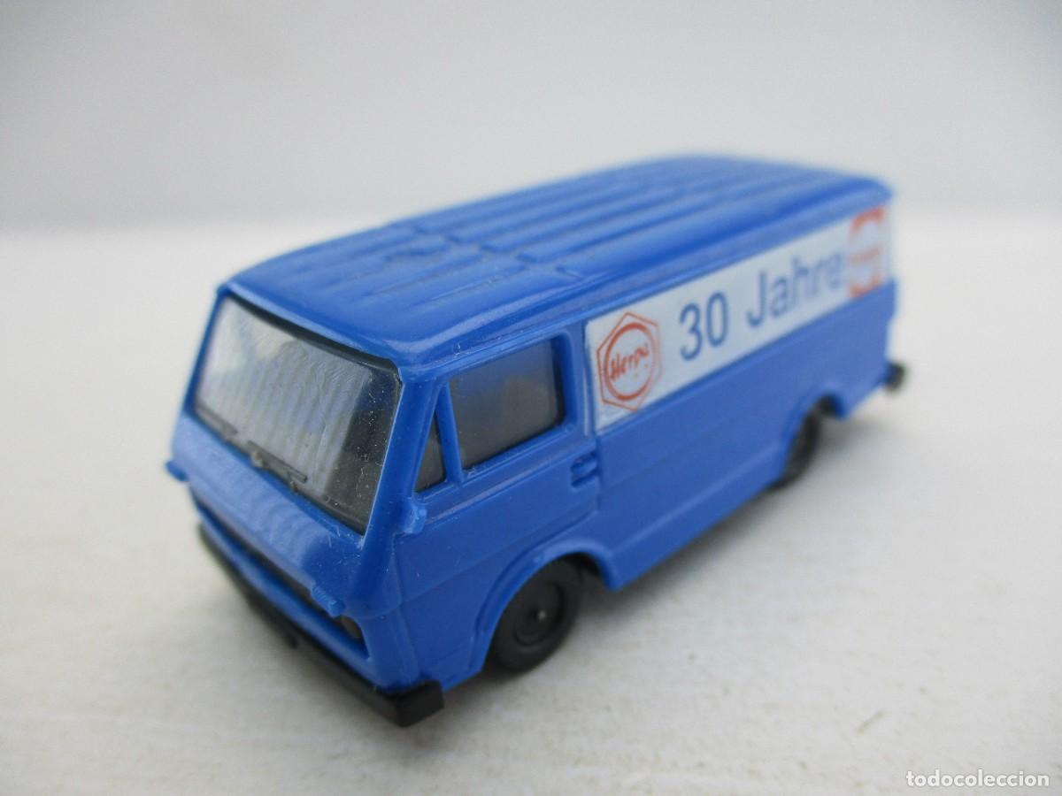 Coches a escala: COCHE ESCALA 1:87 REF B11 - Foto 1
