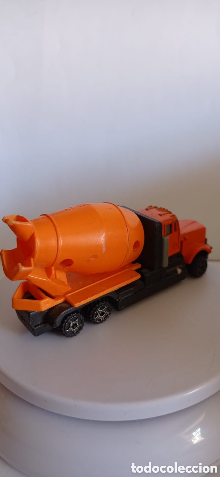 Coches a escala: ANTIGUO CAMION / HORMIGONERA / DE PVC - Foto 3