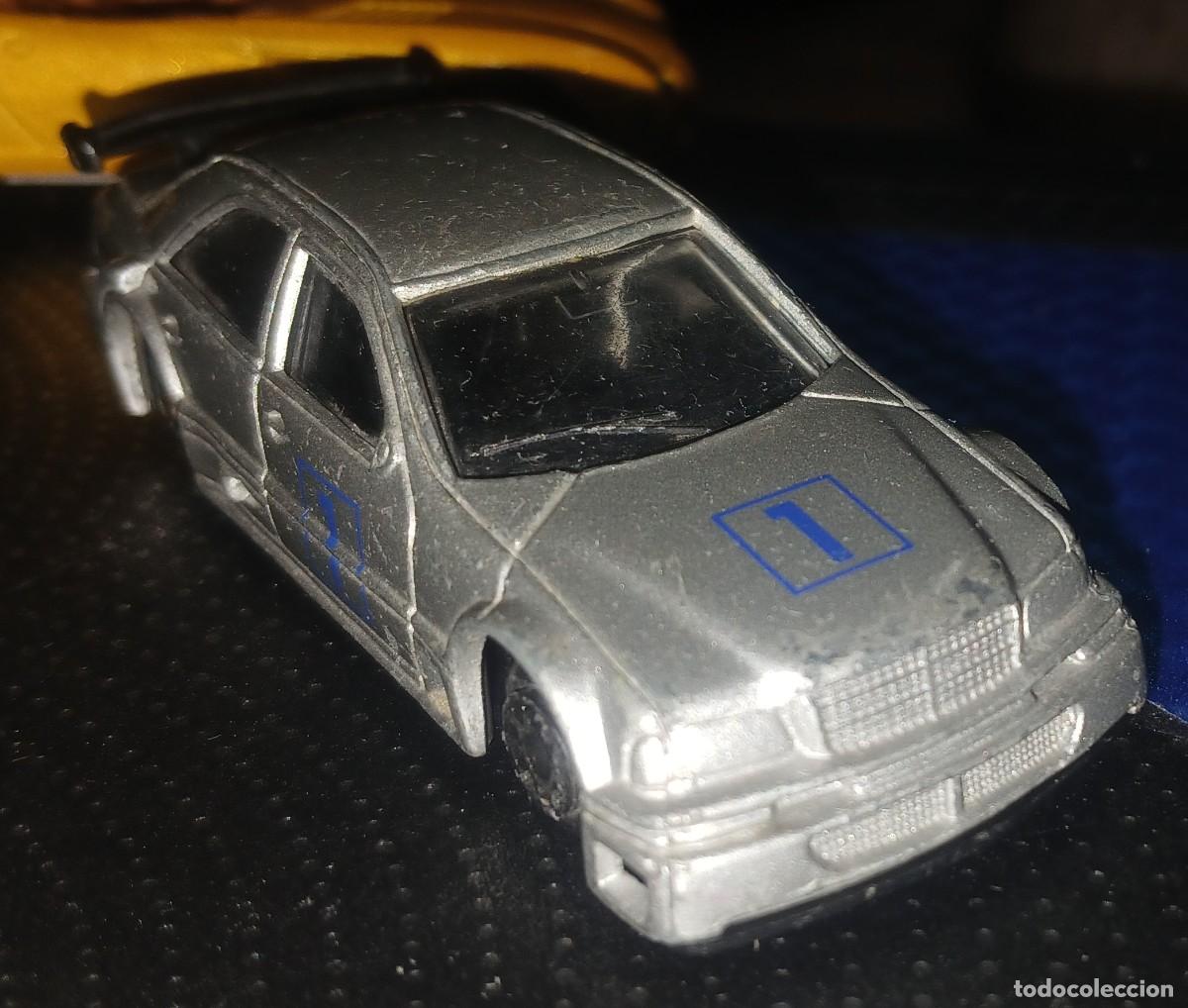 Coches a escala: Mercedes C Class - Maisto 1/64 aprox. - Foto 2