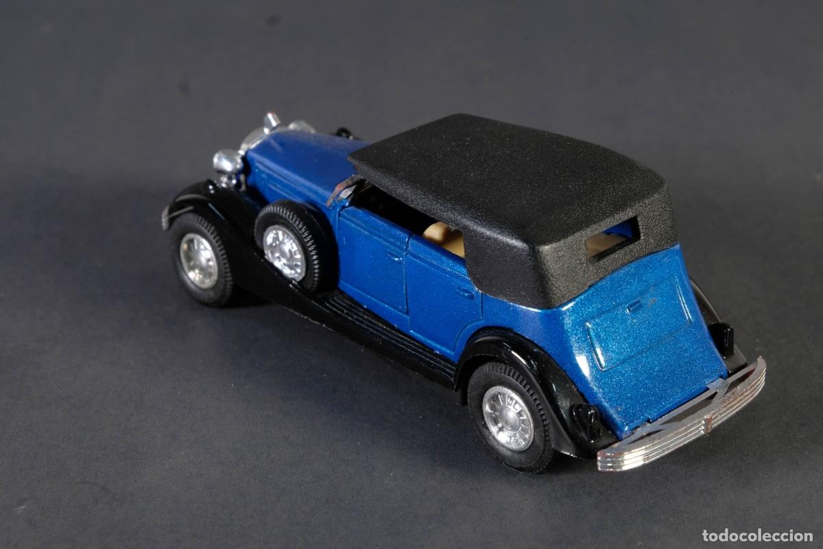 Coches a escala: R&eacute;plica de coche de 1933 - Foto 4