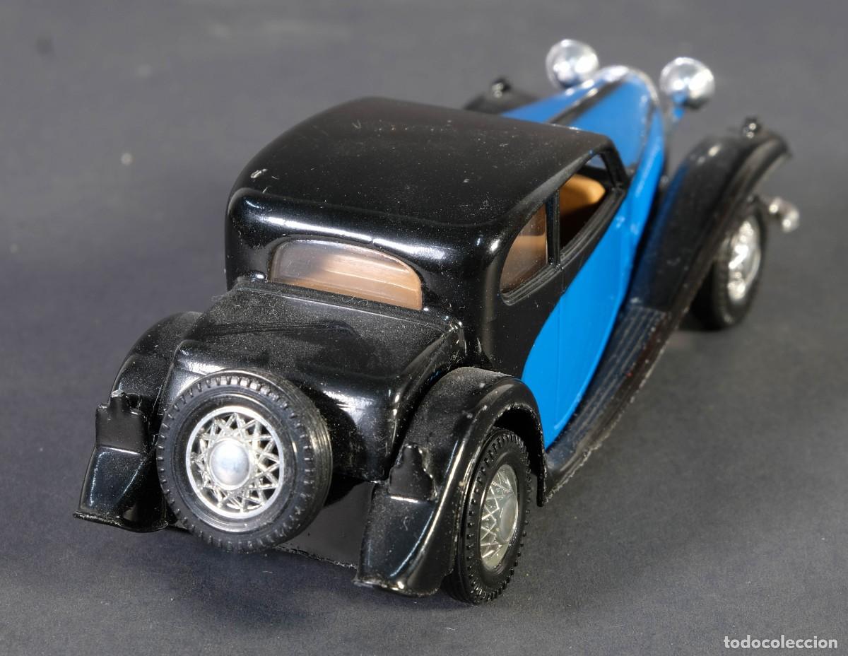 Coches a escala: Vag&oacute;n cl&aacute;sico marca Guisval Bugatti T.50 - Foto 3