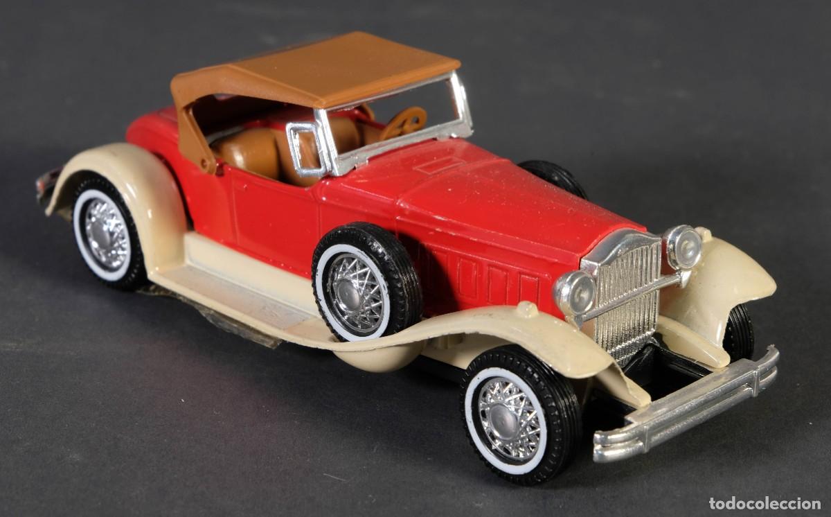 Coches a escala: Coche cl&aacute;sico Packard 1930 marca Guisval - Foto 2