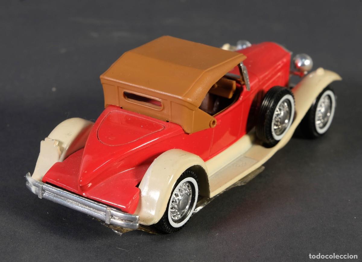 Coches a escala: Coche cl&aacute;sico Packard 1930 marca Guisval - Foto 3
