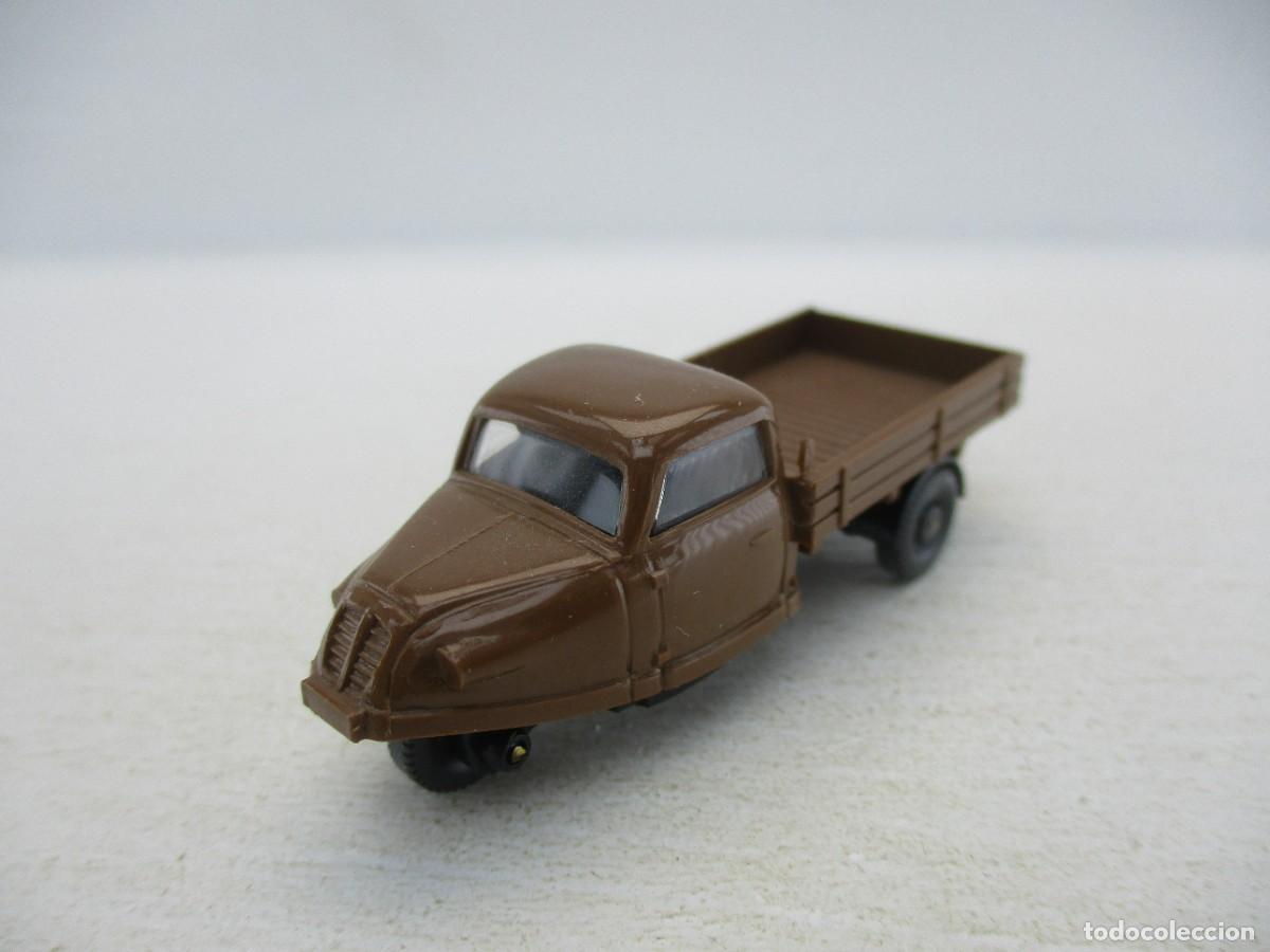 Coches a escala: COCHE ESCALA 1:87 REF BJ - Foto 1