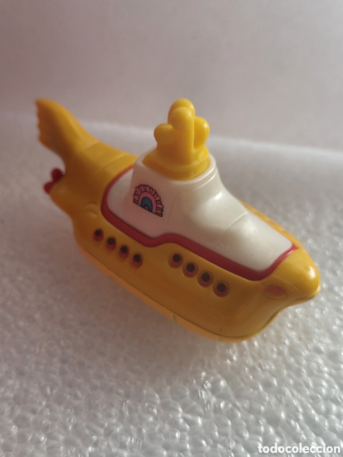 Coches a escala: hotwheels yellow submarine 2014 - Foto 2