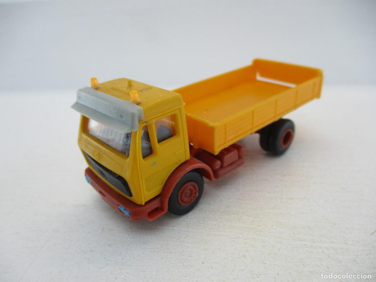 Coches a escala: CAMION ESCALA 1:87 REF C-7 - Foto 1