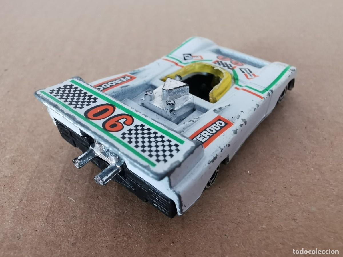 Coches a escala: Barqueta Made in China 1/64 - Foto 4