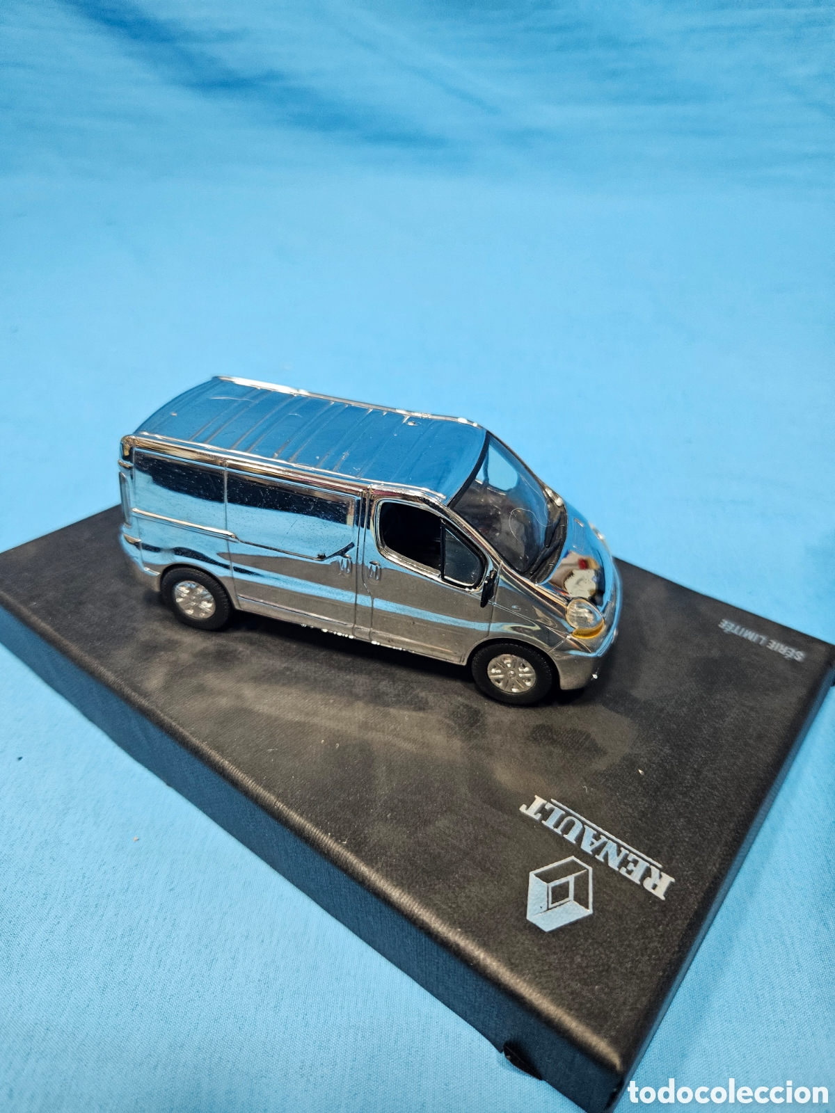 Coches a escala: COCHE RENAULT TRAFIC SERIE LIMITEE - Foto 3