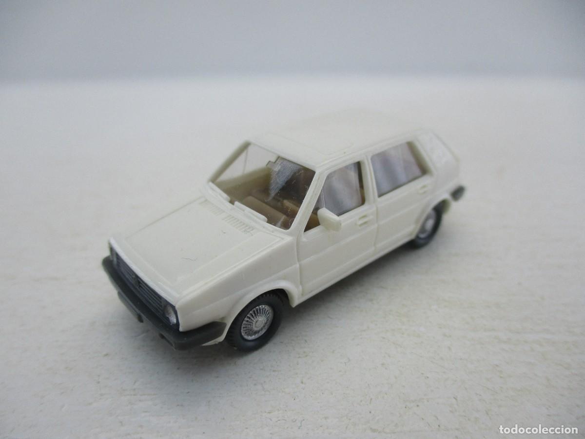 Coches a escala: COCHE ESCALA 1:87 REF B6 - Foto 1